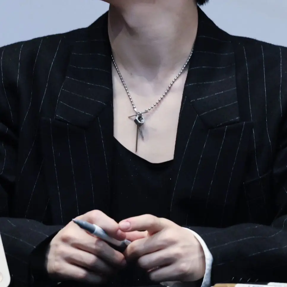 ZEROSE_710의 장하오