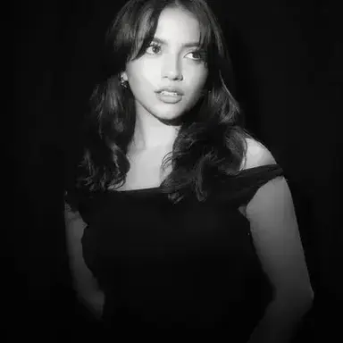 Profile image of Isabela