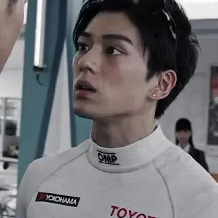 PerkyWage4332의 Mackenyu