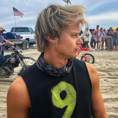 Profile image of JJ