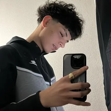 Profile image of Aaron Warner