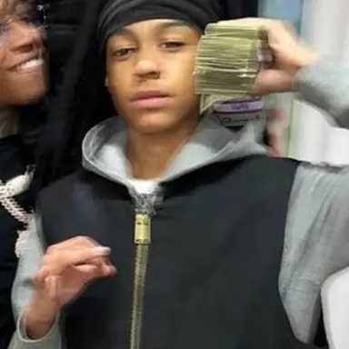 Profile image of Ethan