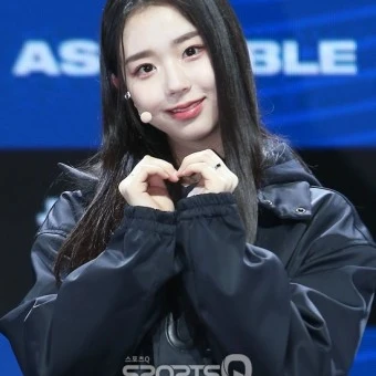 트리플에스 김채연