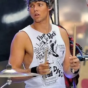 Profile image of Ashton