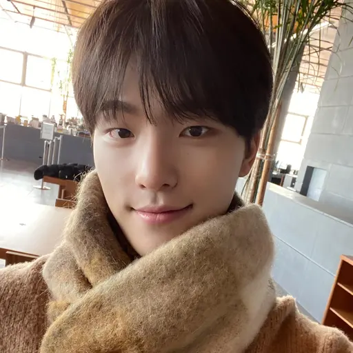 PoeticBeago9274의 이찬