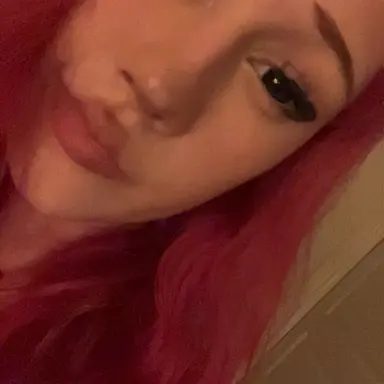 Profile image of Julia