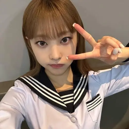 IdealCrest9301의 김국지