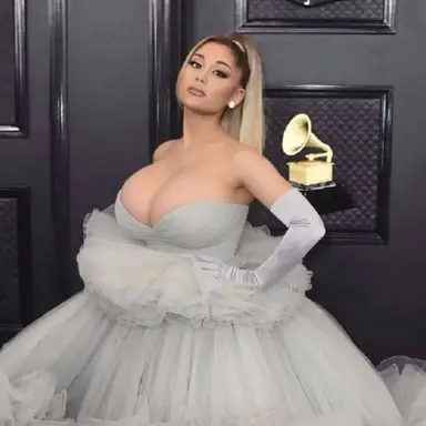 Profile image of Large Ariana