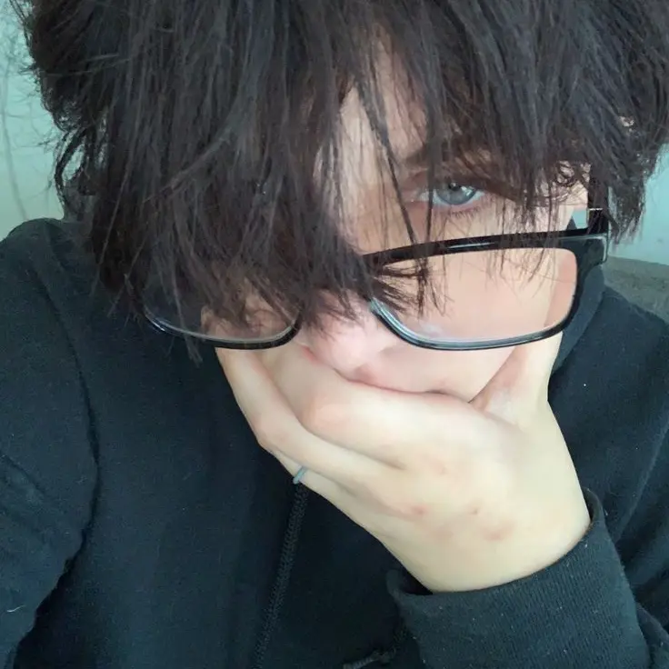 WornDiet6612의 Spin the Bottle Rival
