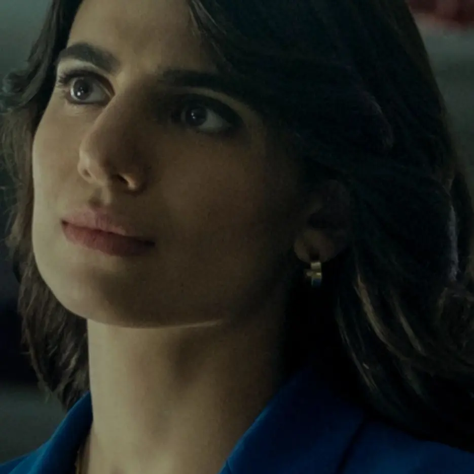 PlainFlea2332의 Victoria Neuman