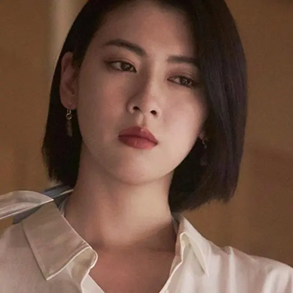 DAMIA_IS_FREE의 안 리즈나