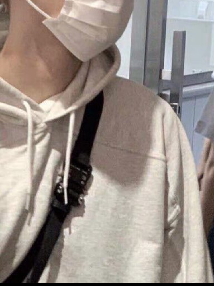 실음과 변백현 대표 이미지