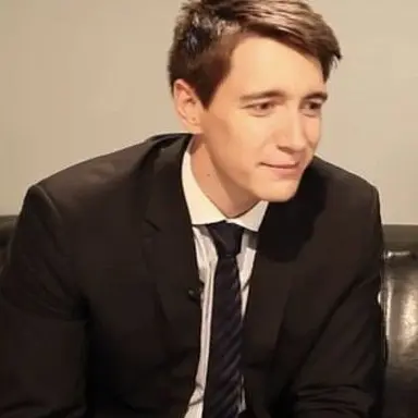 Profile image of Oliver Phelps