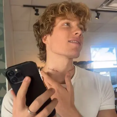 Profile image of Max