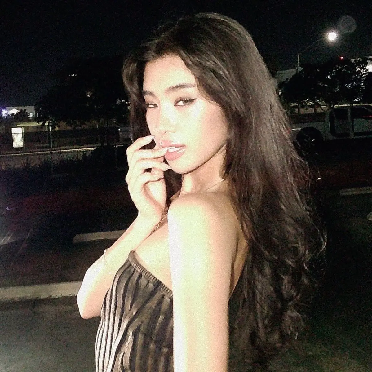 SalmonRake0044의 sophia (wlw)