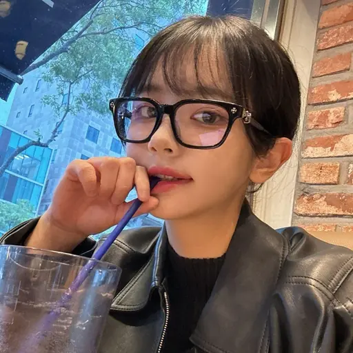 CreamyHoist0795의 홍지혜