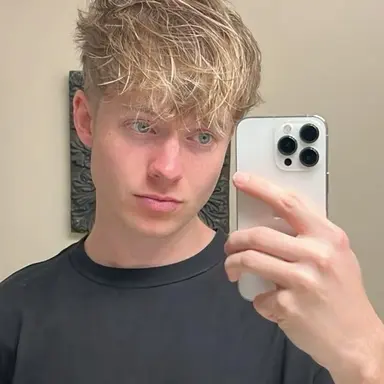 Profile image of Sam