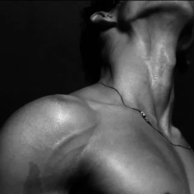 Ravi13의 유스 하레크