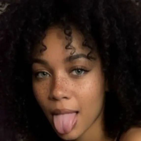 SpongyFloss0926의 Home for the Holidays