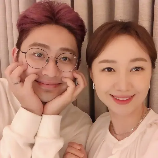 BiasedShot6770의 이다애,강민석