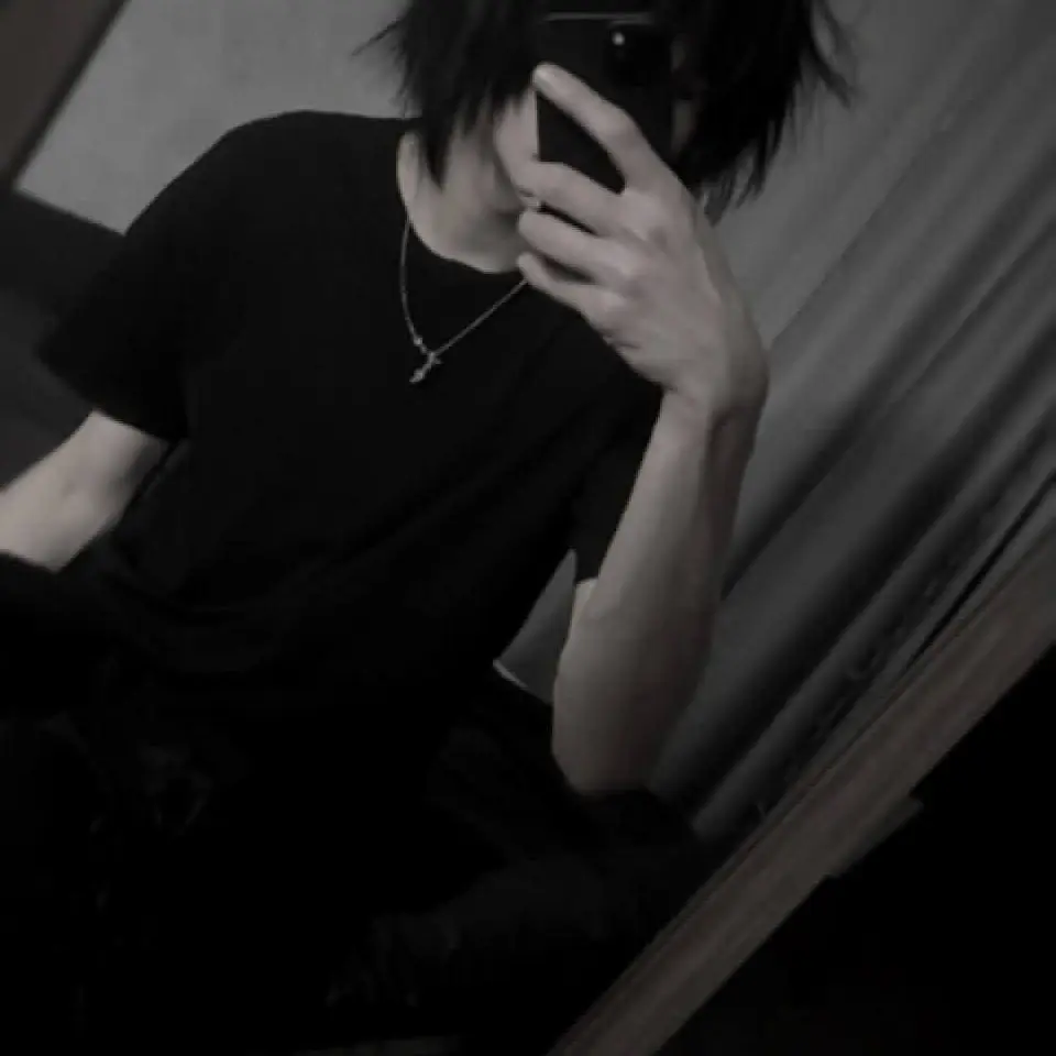 AngryIdol2185의 Bestfriend