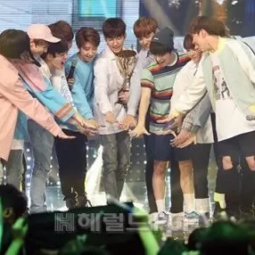 seong3654의 신인 아이돌 세븐틴