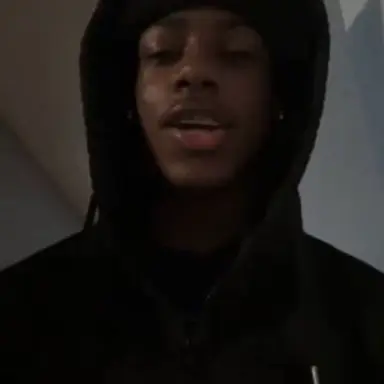 Profile image of Dee