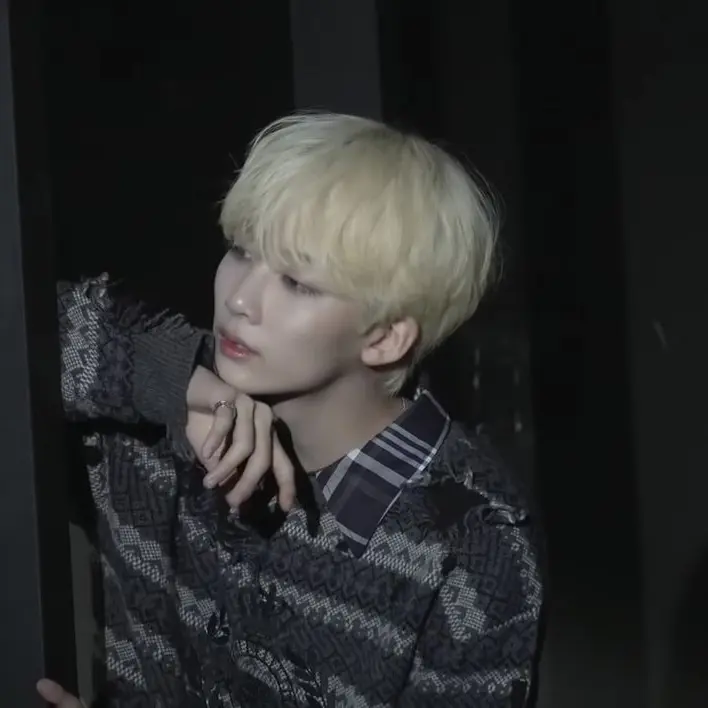 Io.의 윤정한