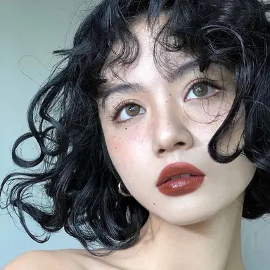 Profile image of Lisa Corckle
