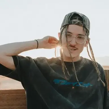 Profile image of Milo Vance