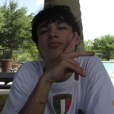 Profile image of Ryan