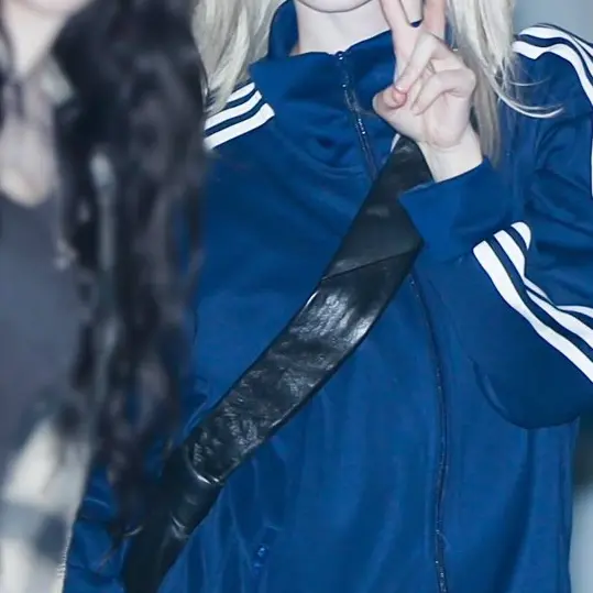 odjdu의 김민정