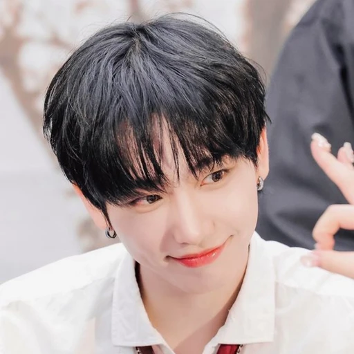 명재현