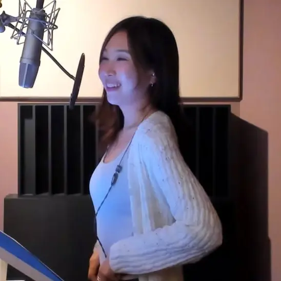 CurvedGorge6582의 문유정 성우