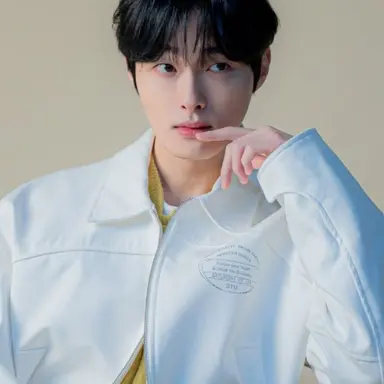 Profile image of 윤찬영
