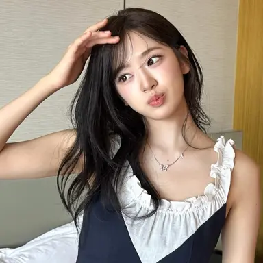 Profile image of 안유진
