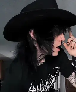 Profile image of Johnnie