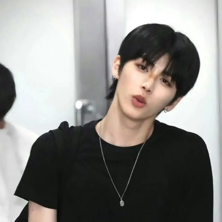SnazzyShell6197의 한동민
