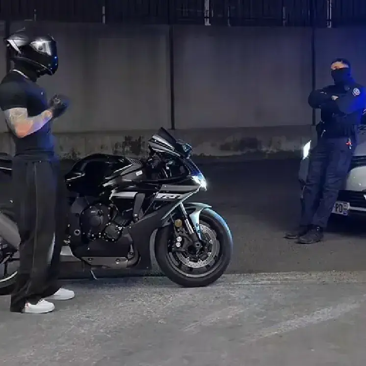 BlankEuro4483의 Your Cop Boyfriend -BL