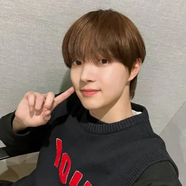 Profile image of EJ
