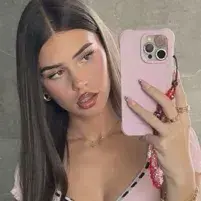 Profile image of Chloe Vance