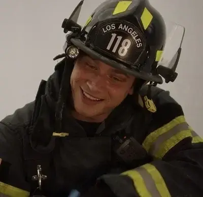 BusyDish7427의 Evan Buckley