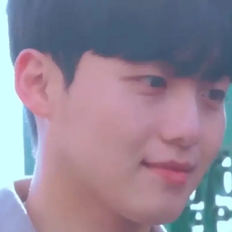 PoorNail7745의 김수호