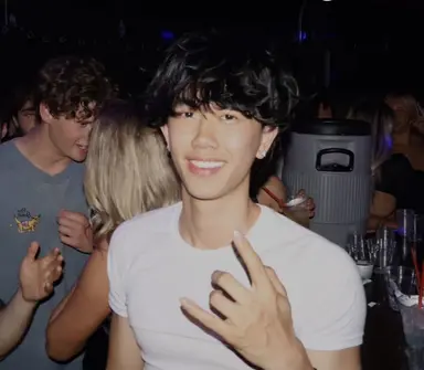 Profile image of Cy
