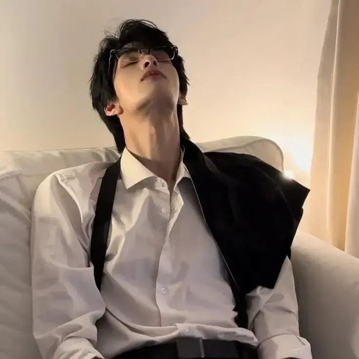 AgedSpice0213의 Julian syanganra