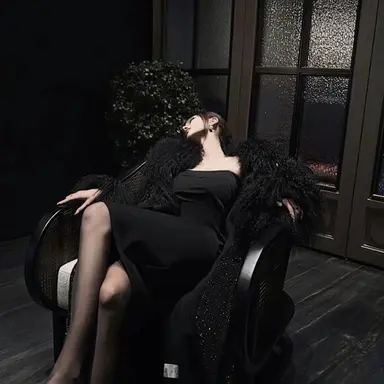 Profile image of Maven Noelle