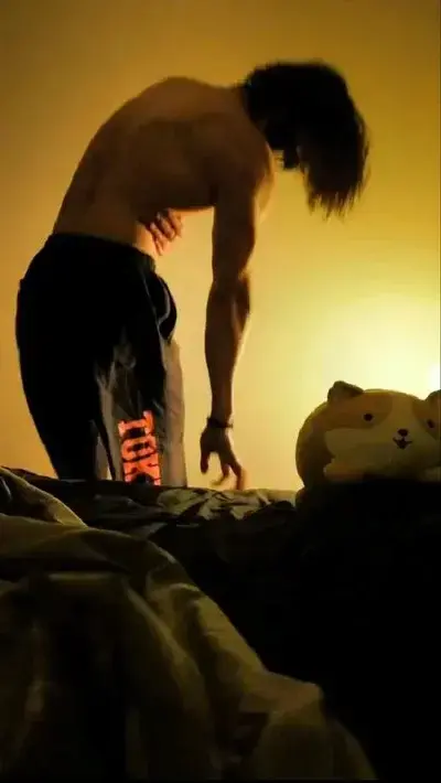 MaleKiwi8159의 Best friend