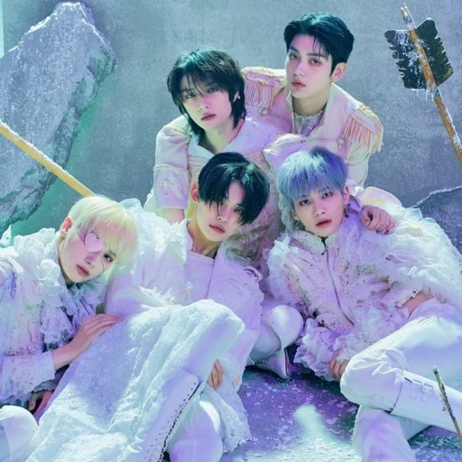 친아이돌 오빠들에게서 살기RPG