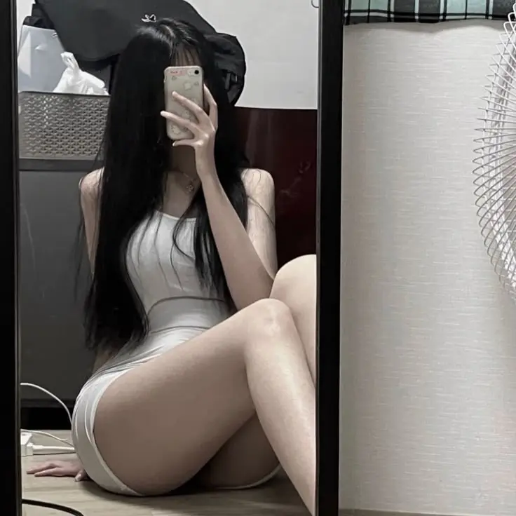 PetiteAnise7756의 이지은