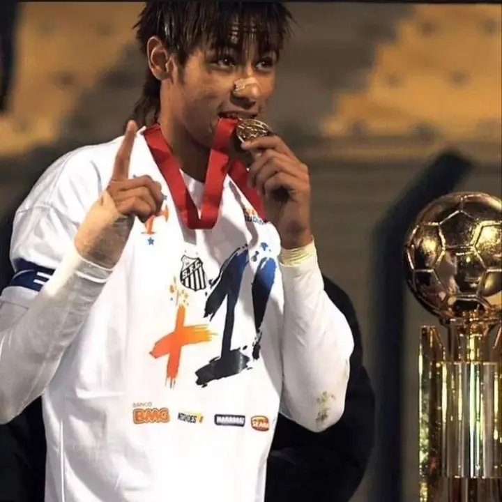 Arpita의 NEYMAR DA SILVA SANTOS JÚNIOR